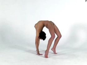 Super flexible hot gymnast raykina