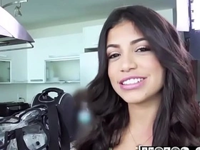 The sex scout - veronica rodriguez's sloppy blowjob starring veronica rodriguez