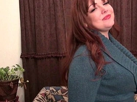 American mom Bijouterie satisfies her craving pussy
