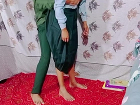 Pulling Indian beauty Shilpa savors a passionate handjob in the empty classroom after lessons, revealing her alluring curves.